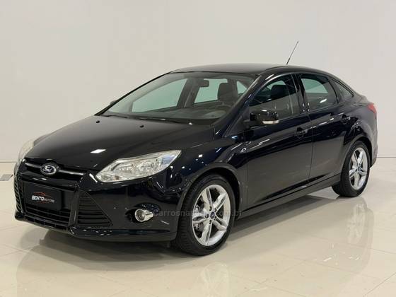 FORD FOCUS 2.0 SE SEDAN 16V FLEX 4P POWERSHIFT